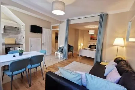Central Apartment Private Patio Reliable Fast Wifi Dublin